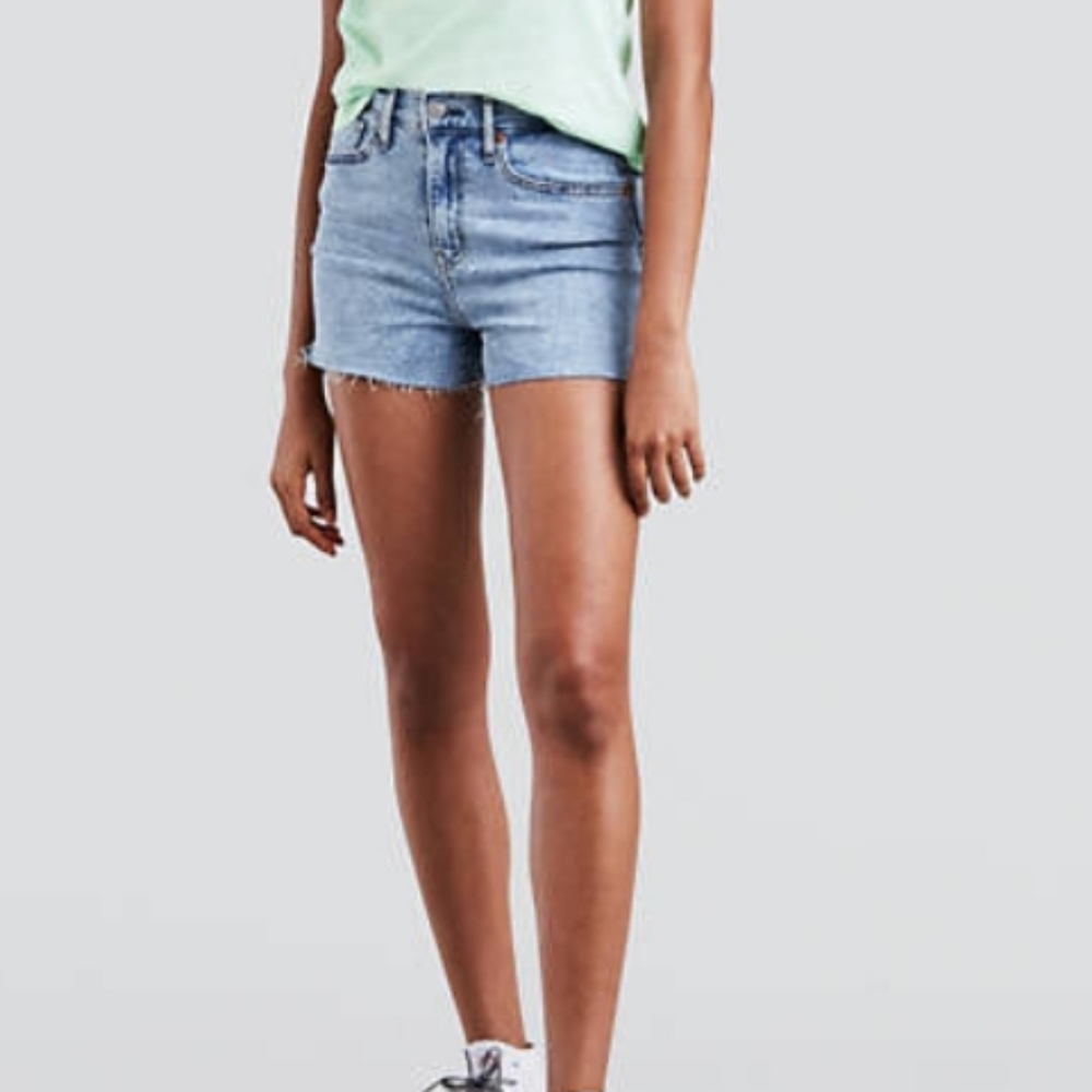Levi high waisted denim shorts